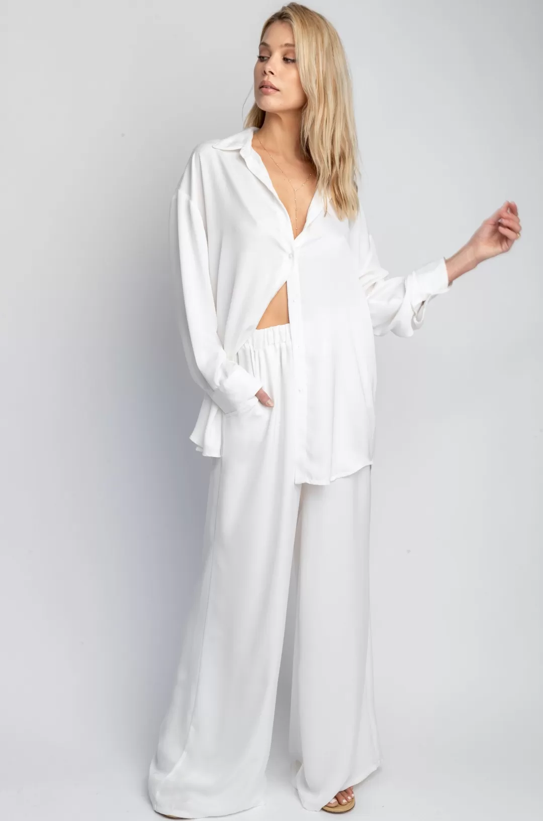 Resa Miley Set In White Sale